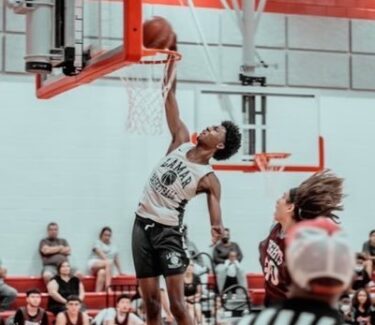 basketball player dunking